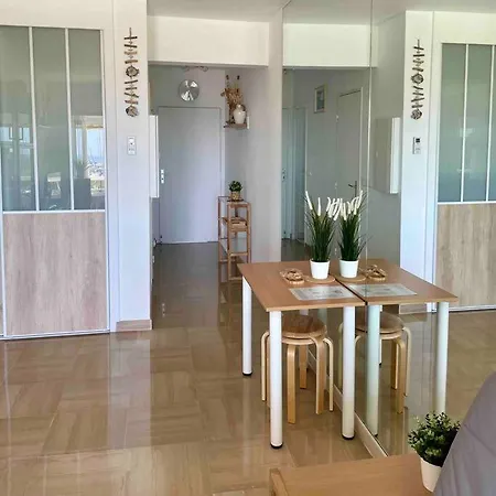 Port Marina - Parking Prive, Climatise Au Ducal Appartamento Villeneuve-Loubet