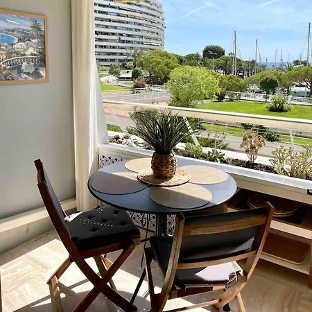 Apartment Port Marina - Parking Prive, Climatise Au Ducal